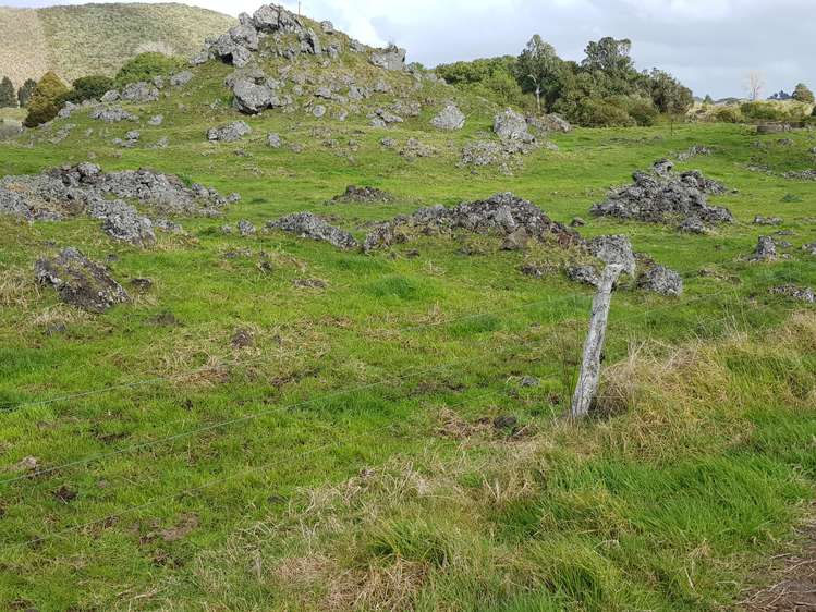 7045 State Highway 1 Pakaraka_16