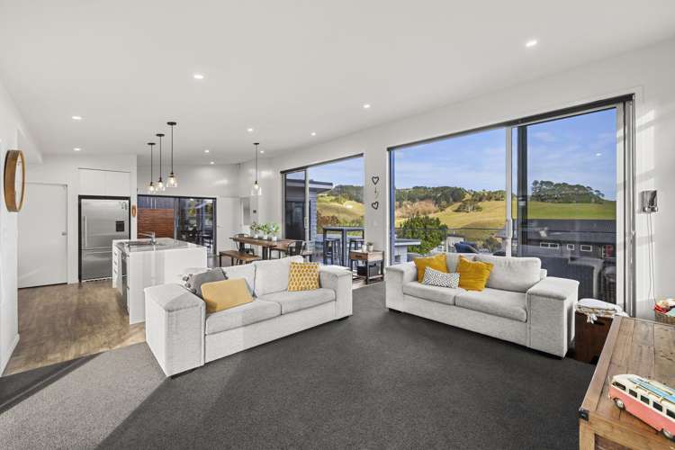 24 Robertson Street Raglan_11