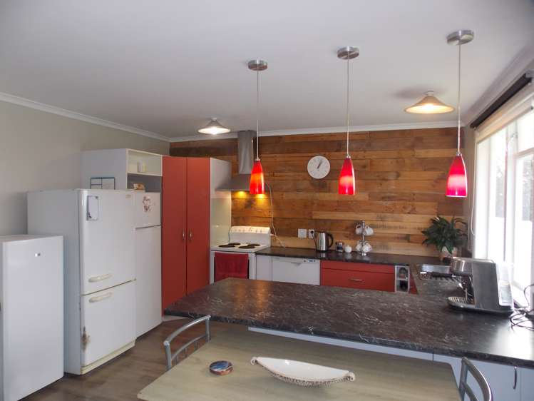 23a Robinson Crescent Westbrook_3