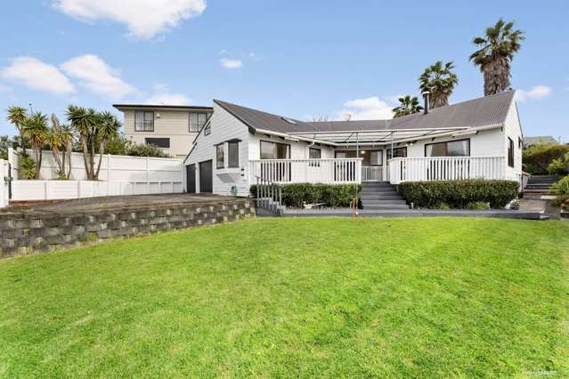 Welcome to 4 Raphael Place – Your West Harbour...