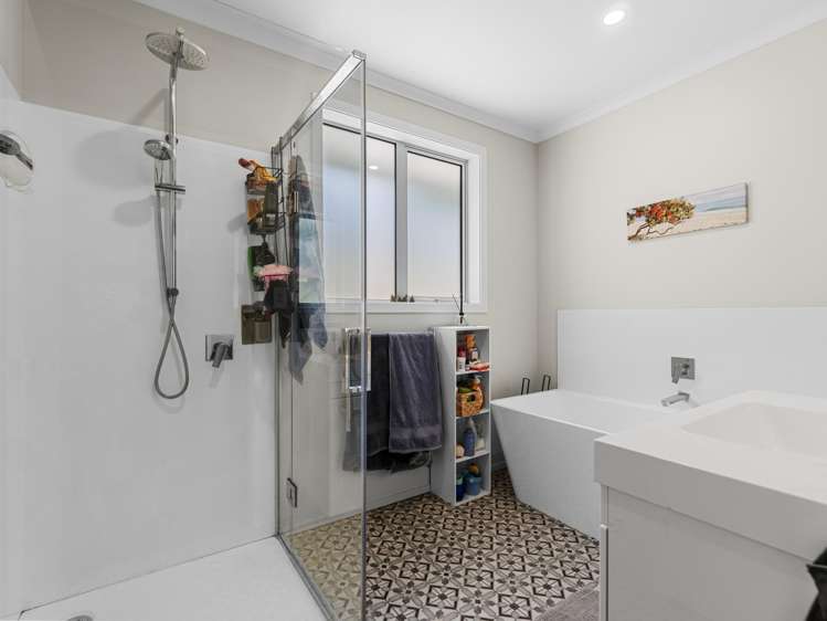 2/48 Lake Road Ohaupo_17