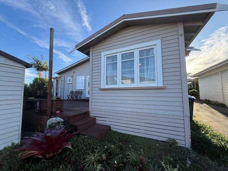 225 Mount Albert Road Wesley_16