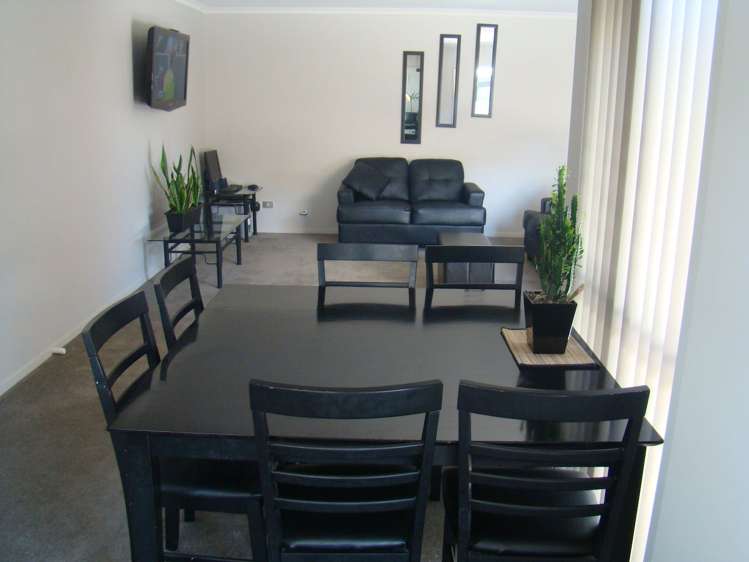 43 Thomas Road Huntington_5