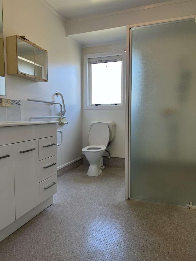 1/113 Cobham Drive 1074_6