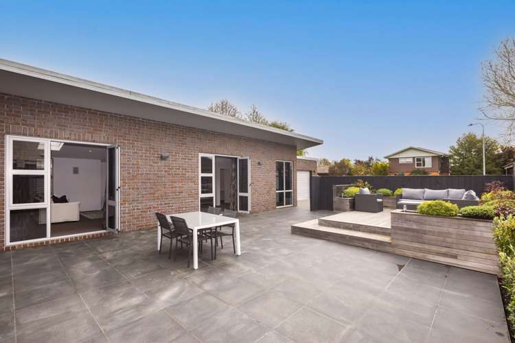 6 Lodge Place Ilam_6