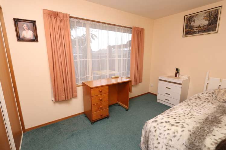 48 Reid Crescent Allenton_9