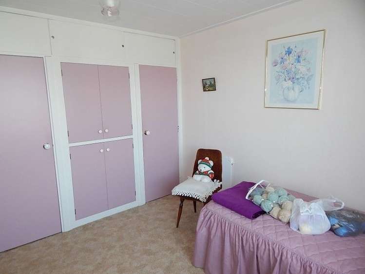 17 Disraeli Street Westport_13