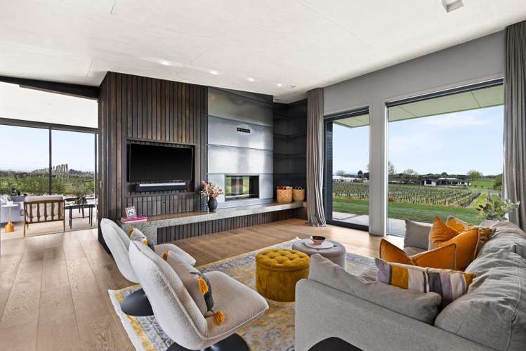 25 Side Road Haumoana_2