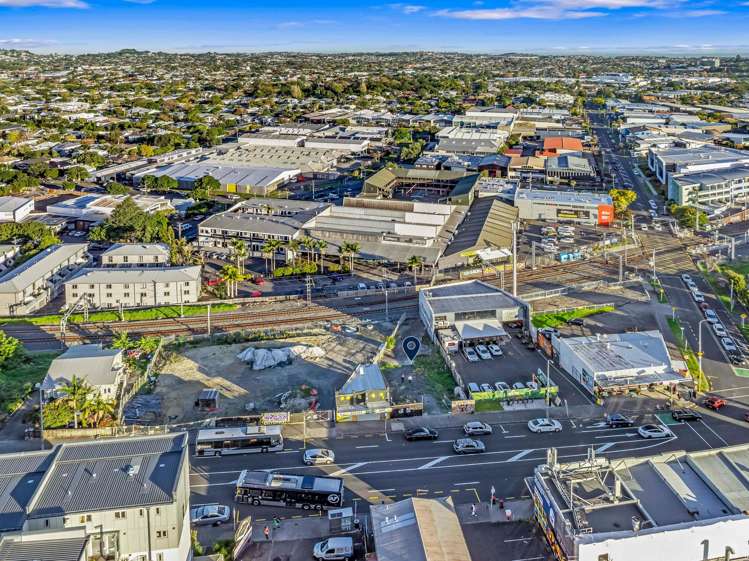 586-592 New North Road Morningside_10