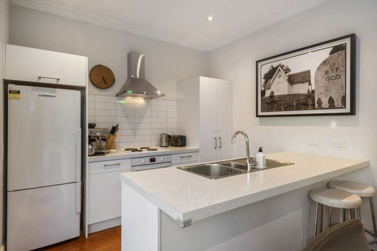 68 Old Mill Road Westmere_6