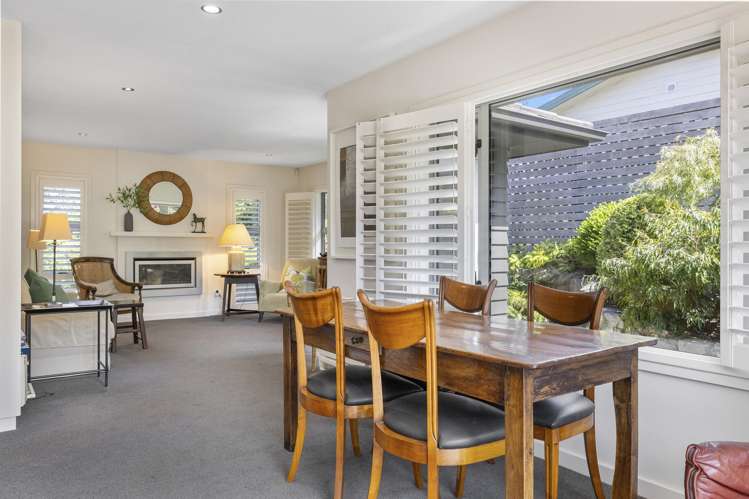 1/12 Sunset Street Hilltop_13