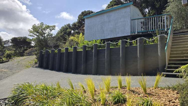 20 Harpoon Hill Great Barrier Island_19