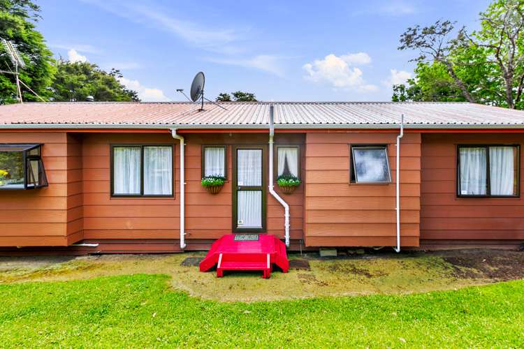 699 Huia Road Parau_6