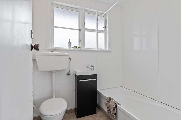 101a Thompson Street Leamington_11