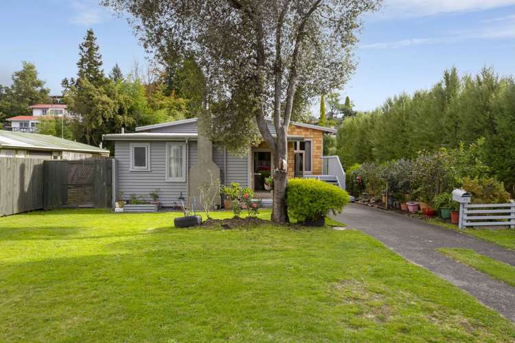 1/32 Motutahae Street Taupo_15