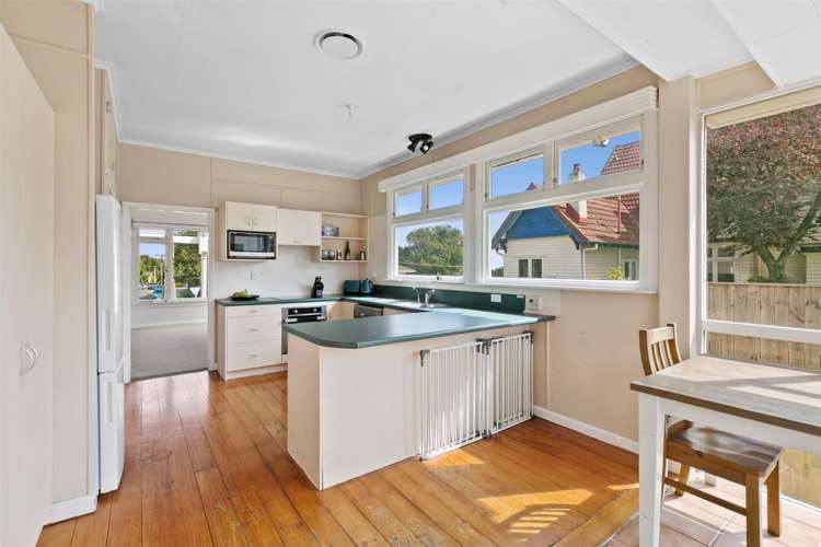 91 Gover Street New Plymouth Central_6