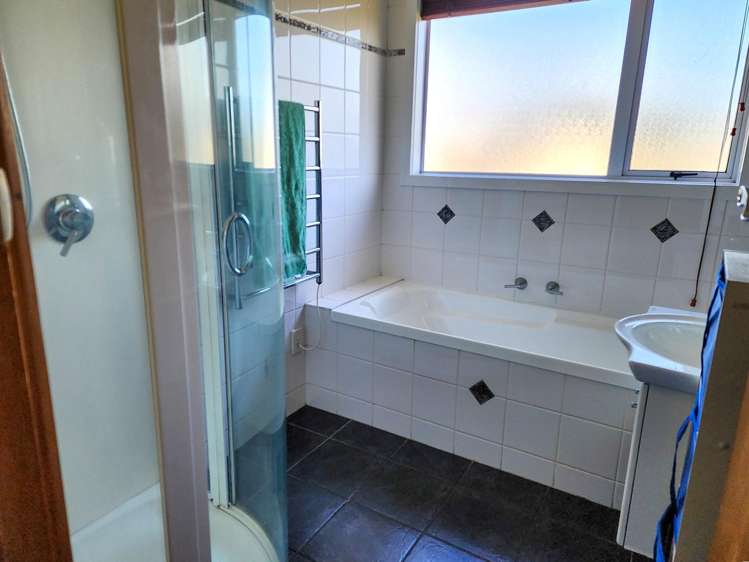 331 Main South Road Paroa_10