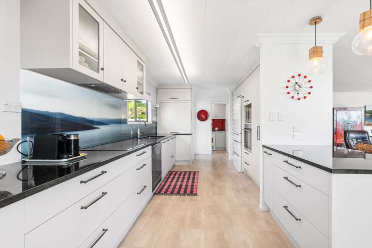 228 Plummers Point Road Whakamarama_10