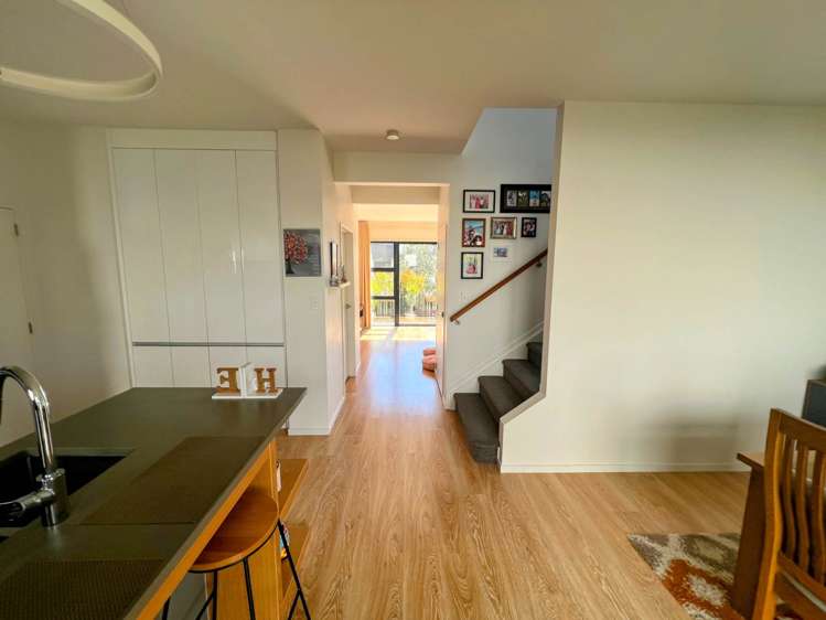 6 Tihema Lane Westgate_5