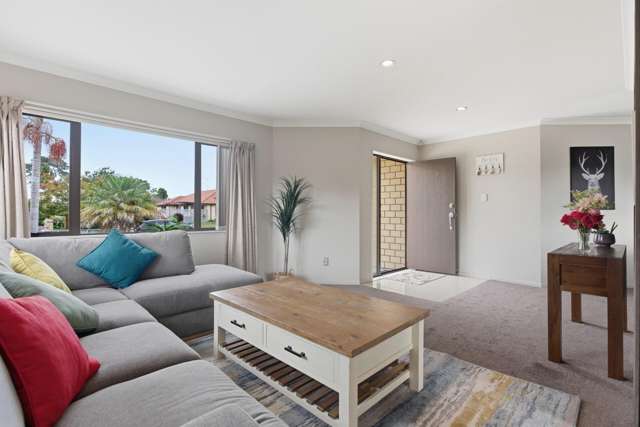 9 Kereru Place Pyes Pa_1