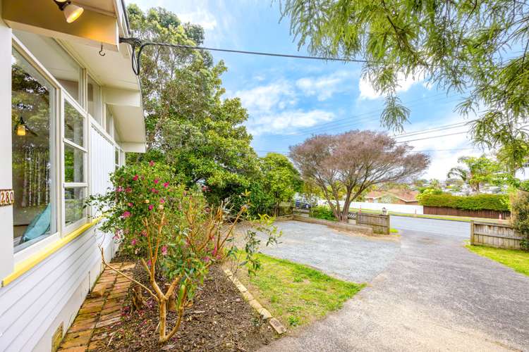 280 Glengarry Road Glen Eden_9