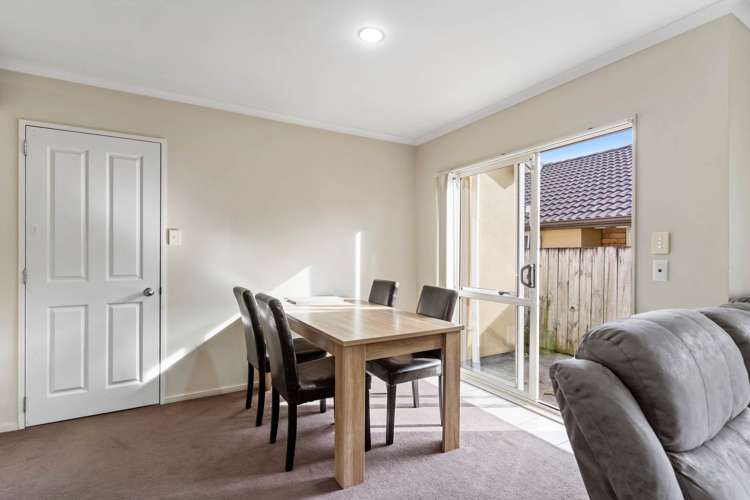 61 Aspiring Avenue Flat Bush_10