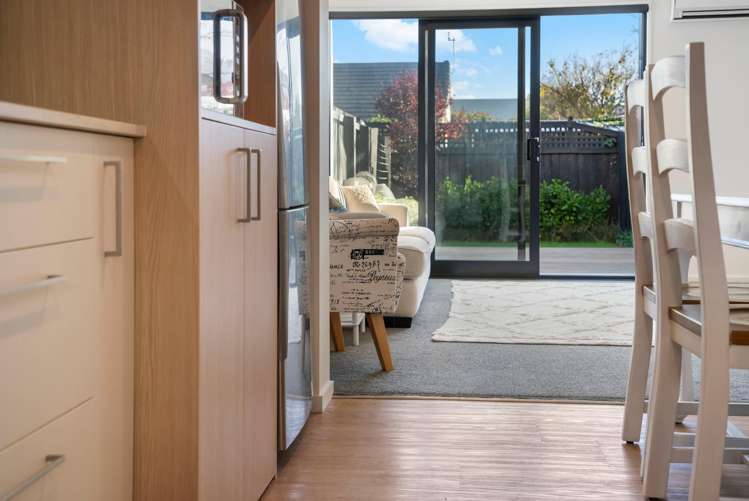 8/27 Bartlett Street Riccarton_2