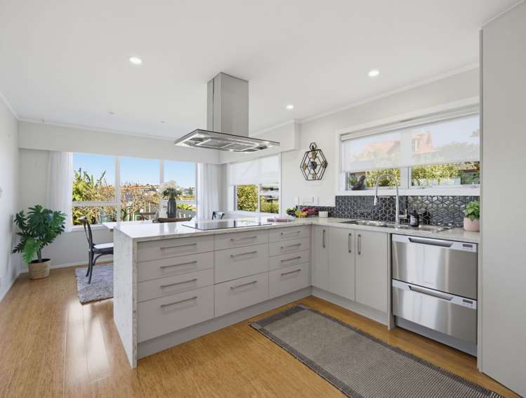 35 Albatross Road Red Beach_8