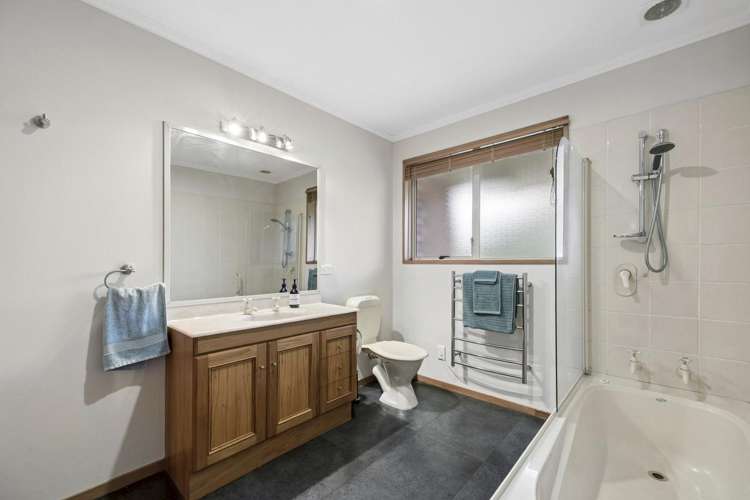 33 Howorth Road Fairfield_18