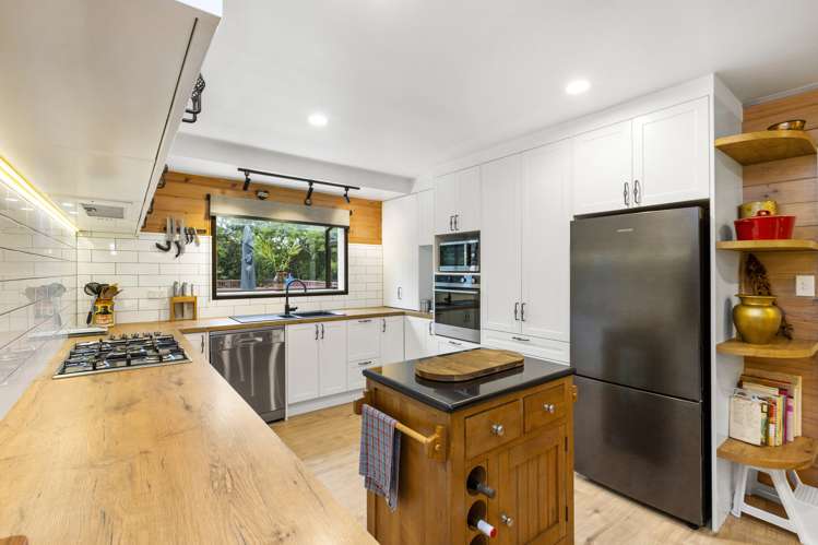 8 Totara Grove Raglan_6