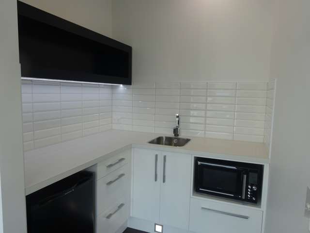 Office 2 235 Kilmore Street City Centre_2