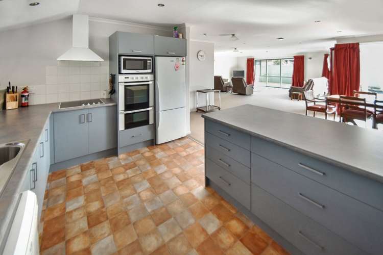 28 Lakeland Avenue Twizel_13