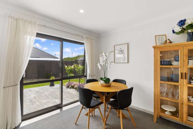 73 Oaks Drive Lincoln_8