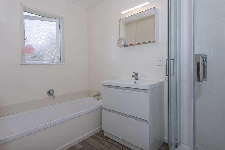 7 Leonard Place Onerahi_10