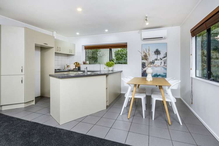 2/23 Heathglen Place Bayview_17