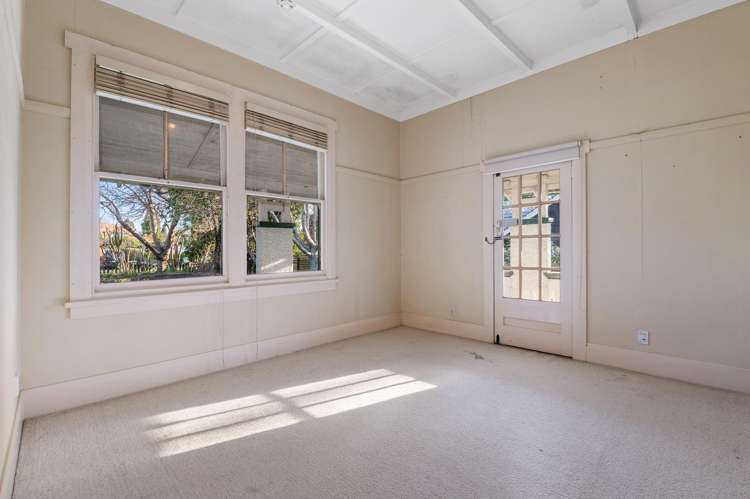 29 Sophia Street Glenholme_11