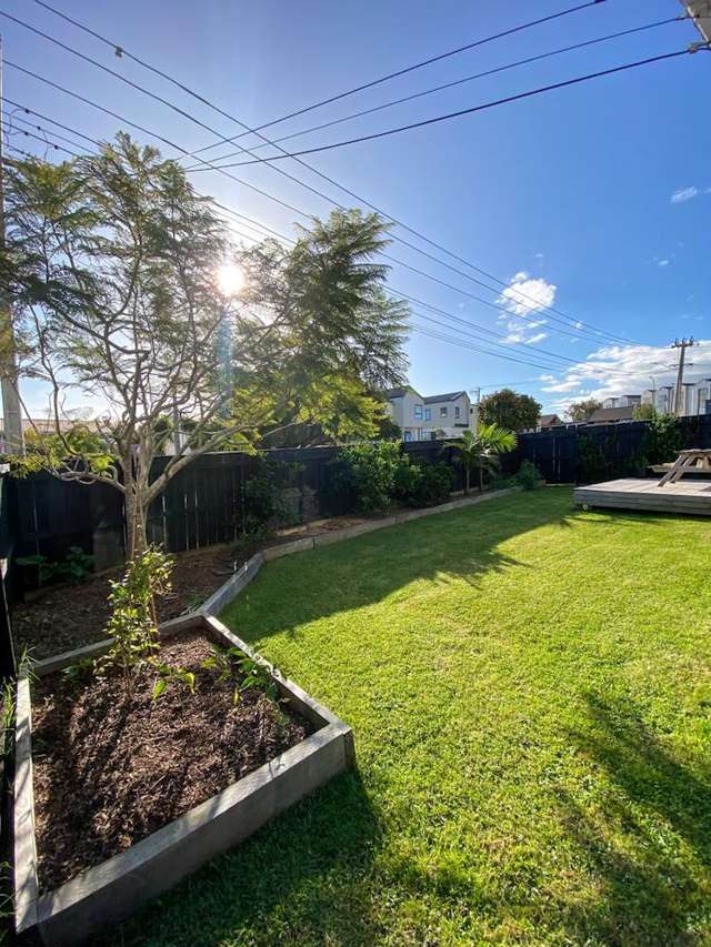 1/2b Matipo Road Te Atatu Peninsula_1