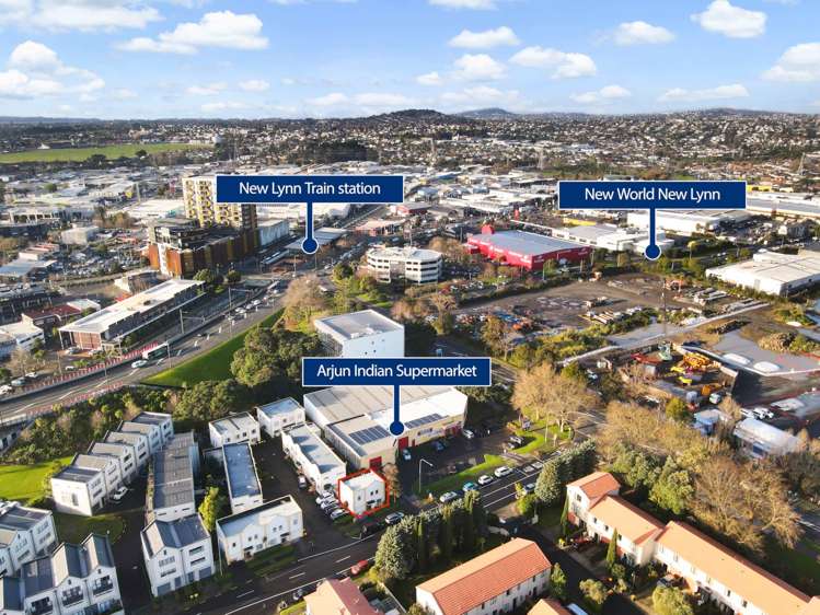 1/4 Ambrico Place New Lynn_18