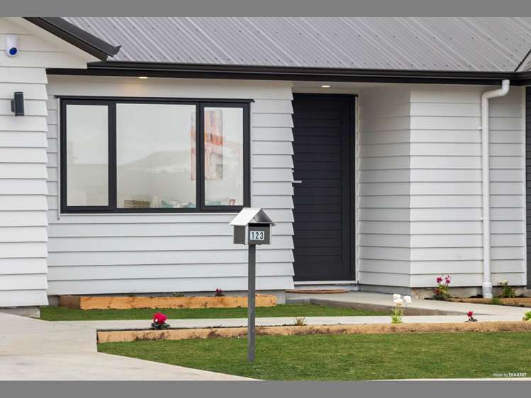 123 Belmont Road 1771_13