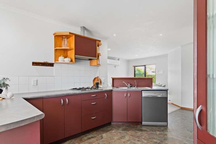 6 Hampstead Way Rototuna North_7