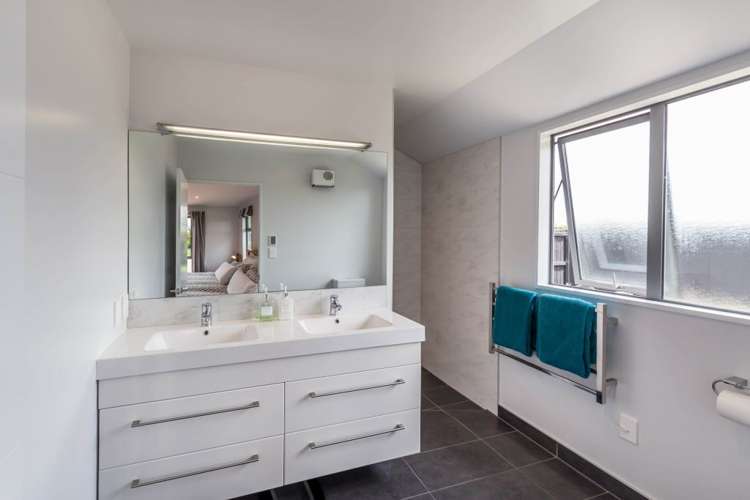 121 Metehau Street Marshland_11