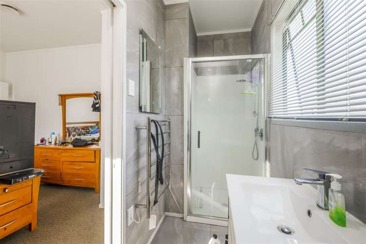 79 Fairburn Road Otahuhu_8