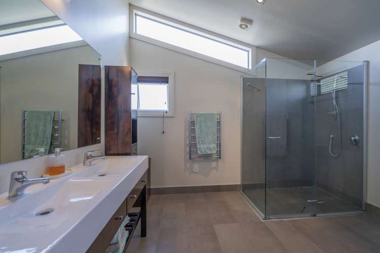 107 Mercury View Matarangi_12