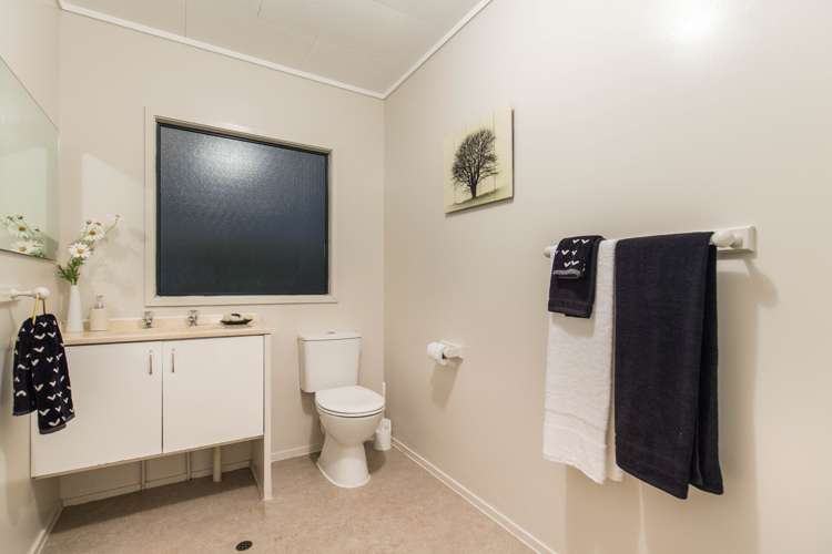 18 Riserra Drive Ranui_15