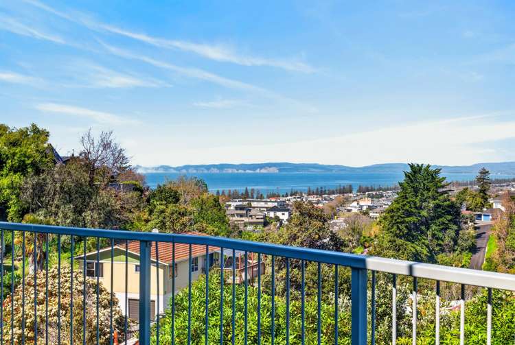 8 Harvey Road Bluff Hill_1