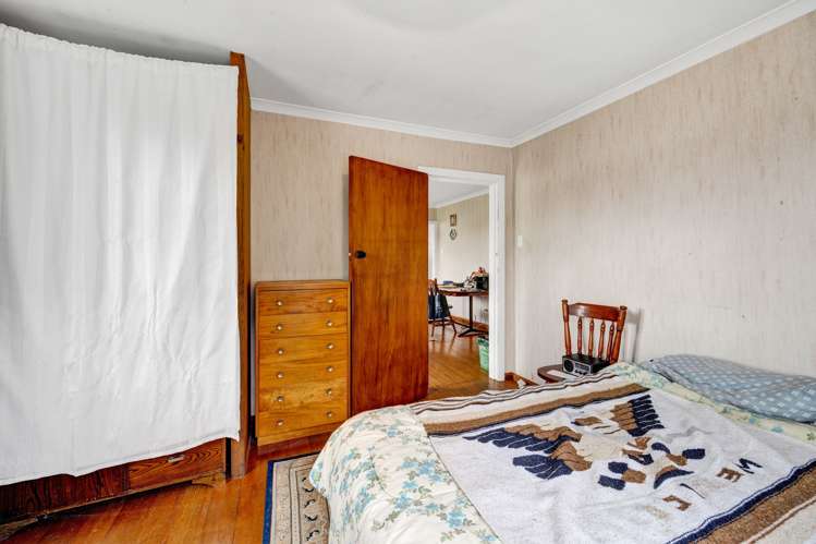 183 Egmont Street Patea_8