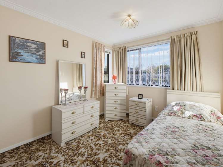 1/102 Lake Terrace Road Burwood_13