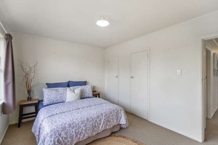 160 Old Farm Road Hamilton East_6