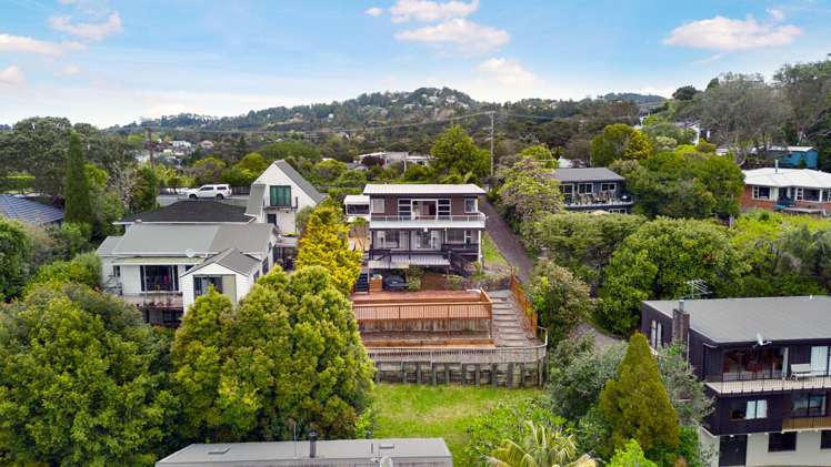 229 Golf Road Titirangi_27