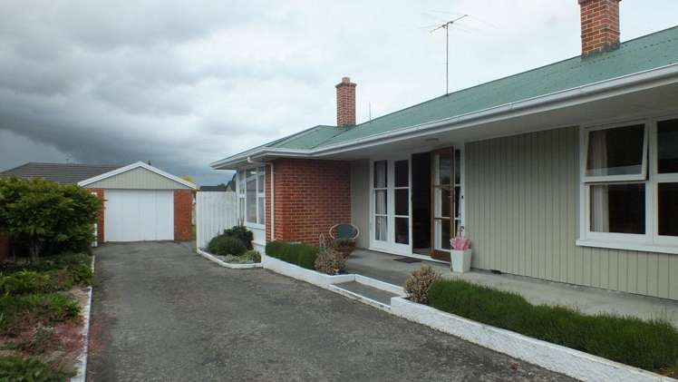 46 Reid Crescent Allenton_12